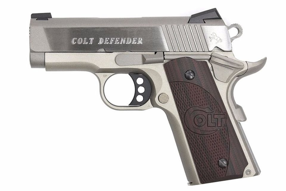 Colt Defender XE 45 A.C.P. SS